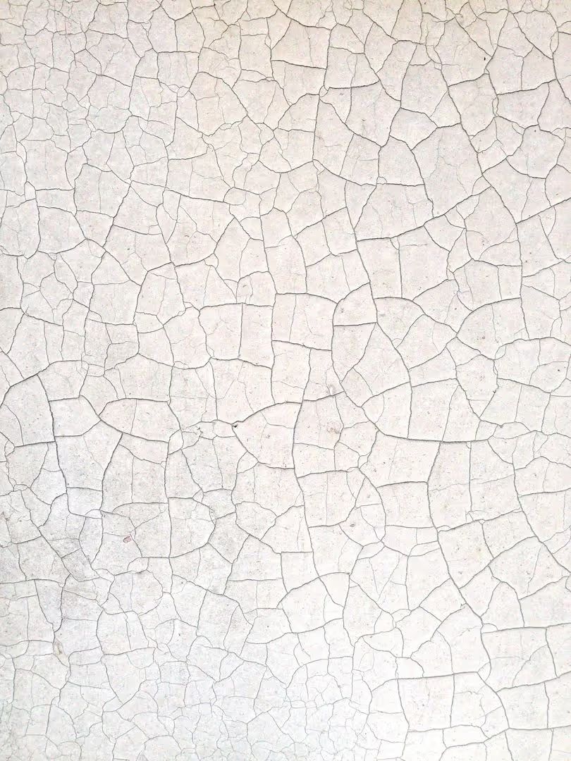 Image of a cracked white background - A selection of on trend background ideas for your next design in 2021 - Image