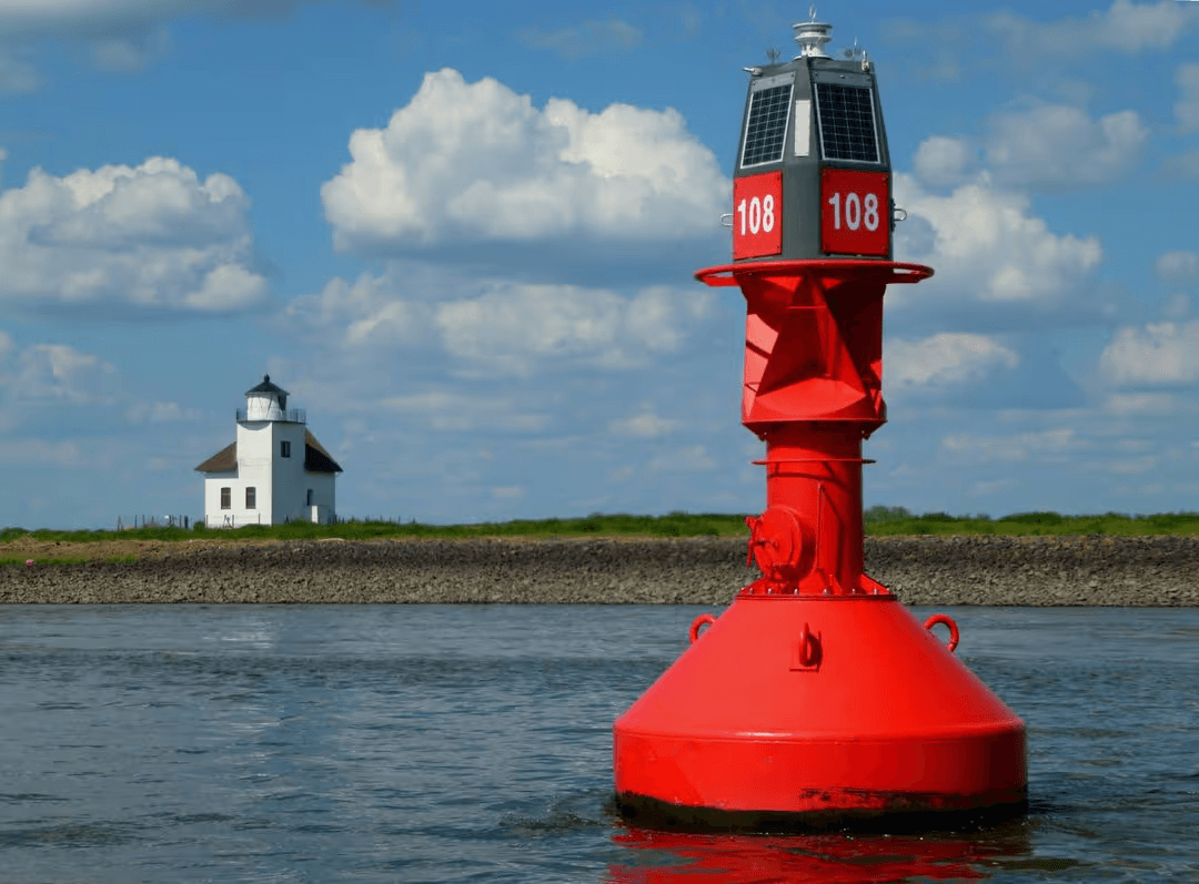 Red ocean marker with hex values - How to create a perfect modern color scheme for your website - Image