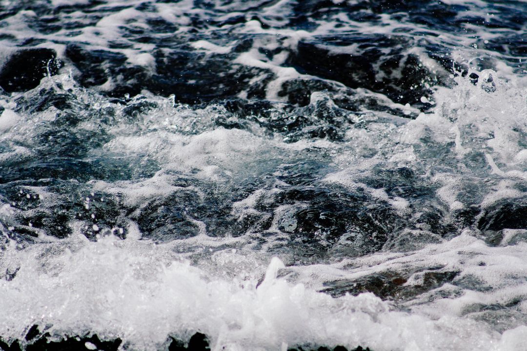 Close-up of ocean waves crashing in daylight - Free Images, Stock Photos and Pictures on Pikwizard.com