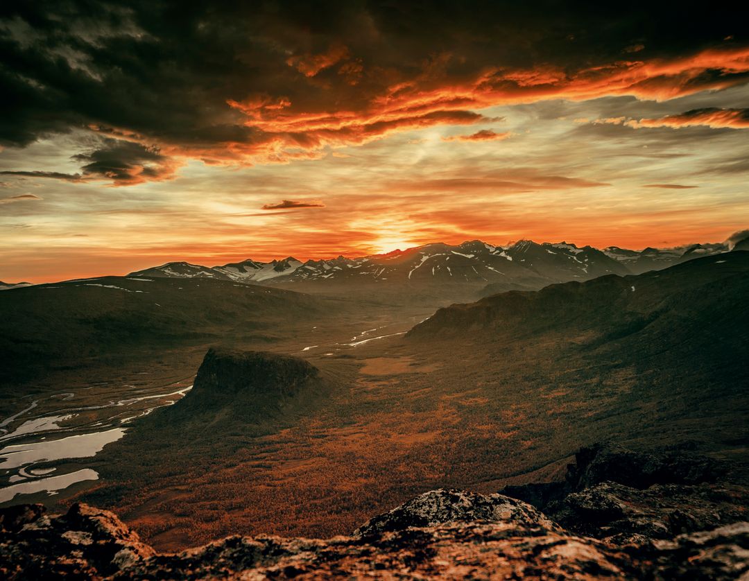 Breathtaking Sunset over Mountain Landscape - Free Images, Stock Photos and Pictures on Pikwizard.com