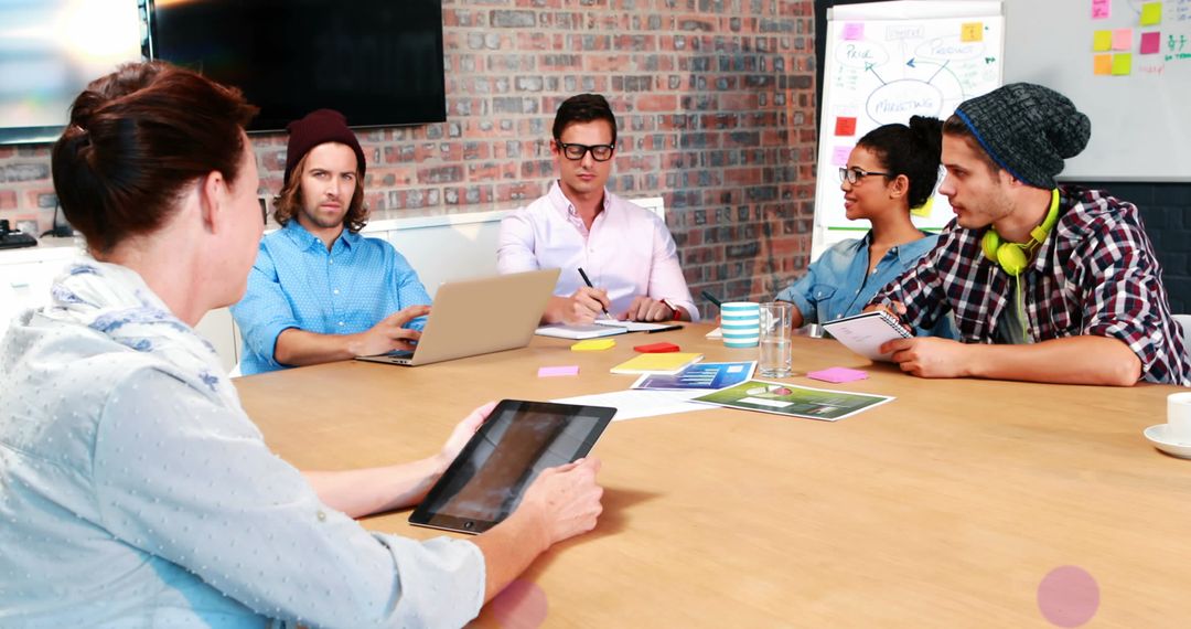 Diverse Team Brainstorming on Digital Transformation