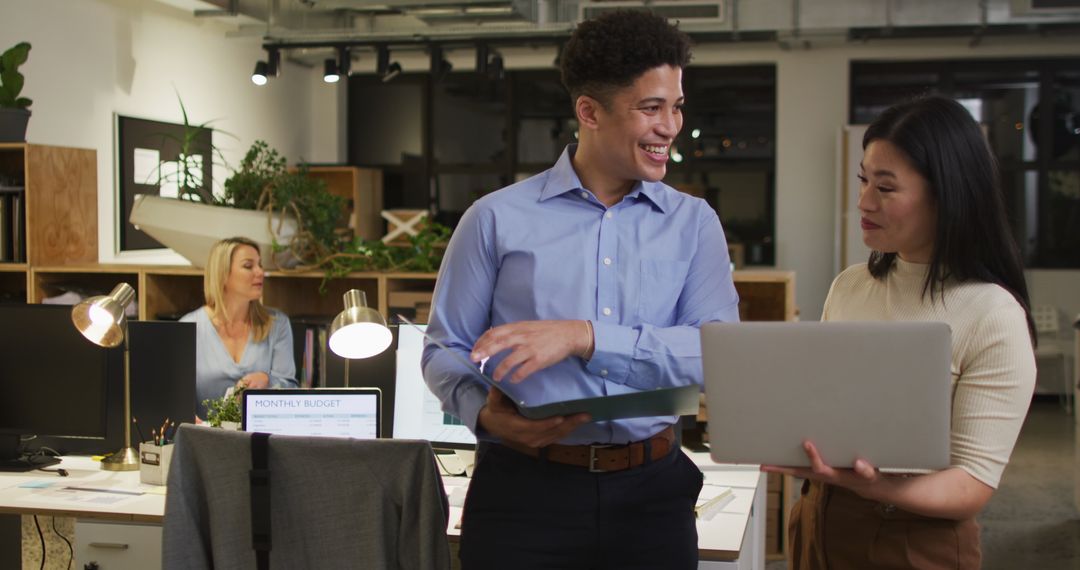 Diverse Team Collaborative Planning in Modern Office Environment