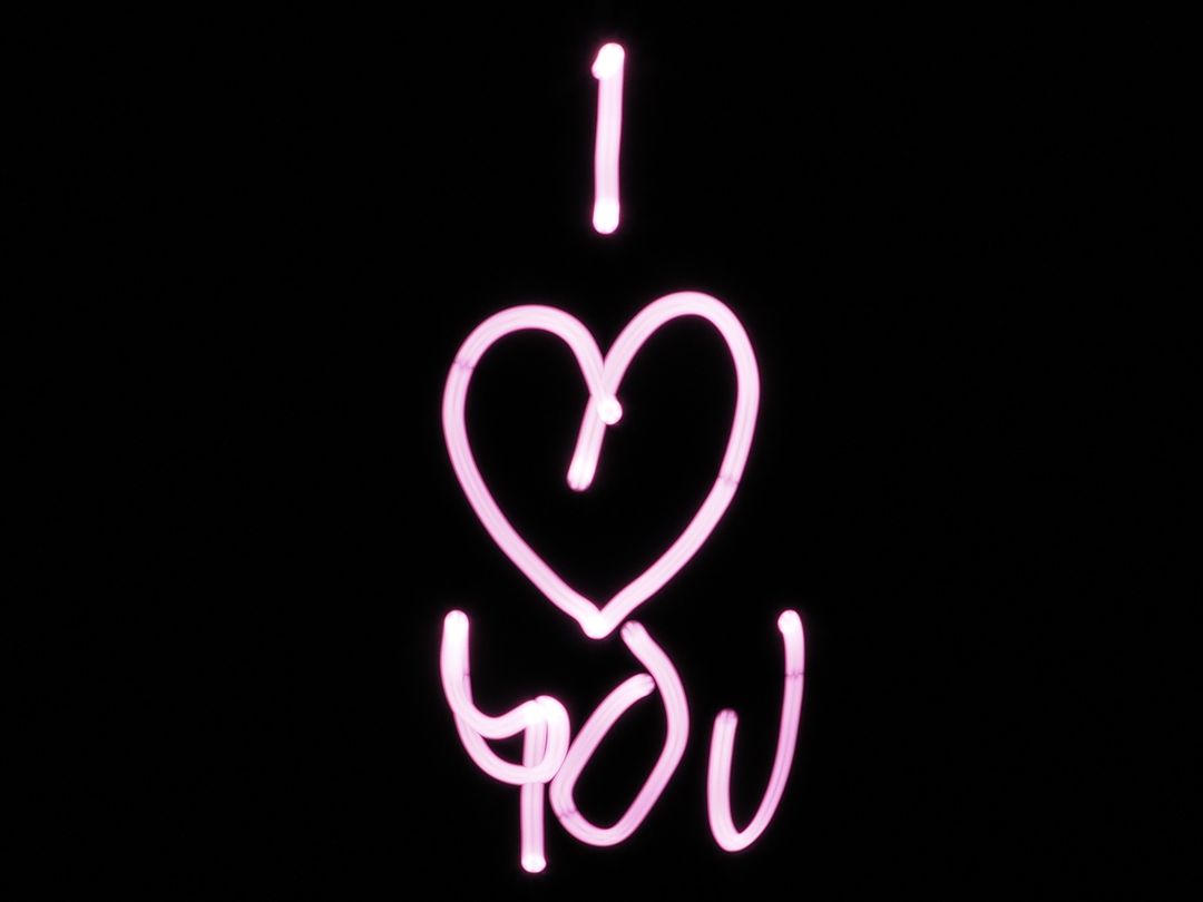 Black and Pink I Heart You Text - Free Images, Stock Photos and Pictures on Pikwizard.com