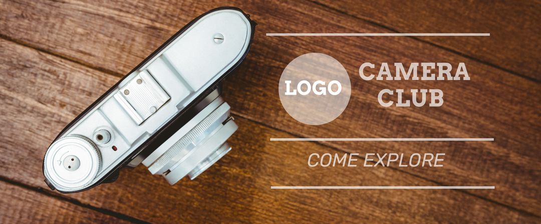 Vintage camera on wooden background for photography club