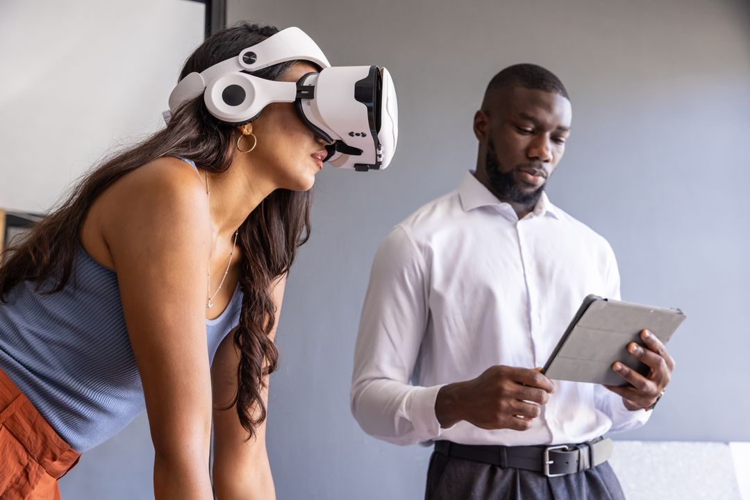 Team Exploring Virtual Reality in Professional Setting with Tablet Interaction