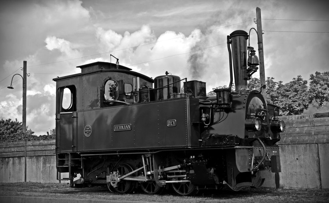 Steam Locomotive - Free Images, Stock Photos and Pictures on Pikwizard.com