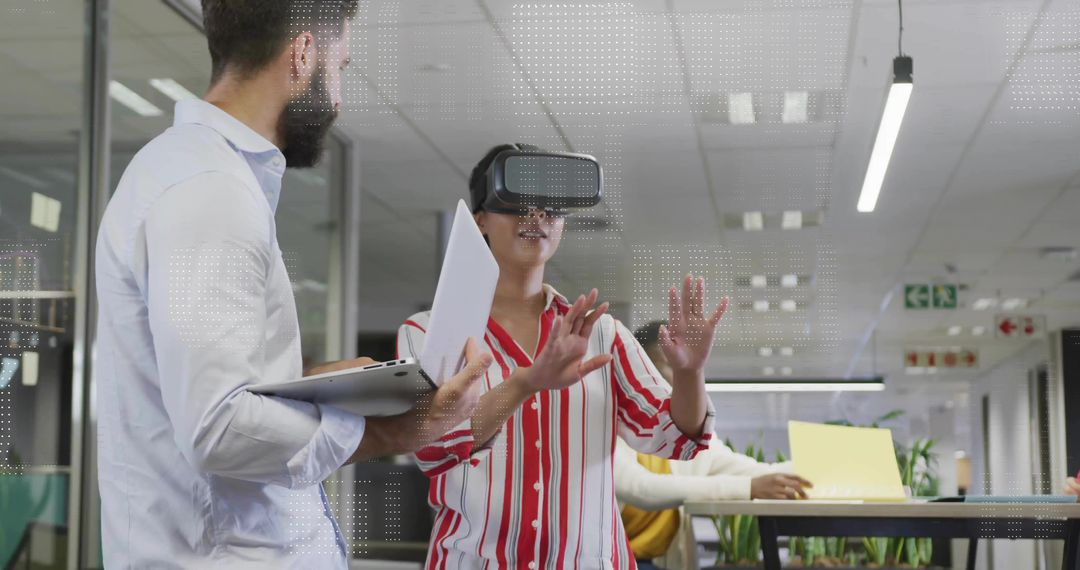 Collaborative Teamwork with VR Technology in Modern Office