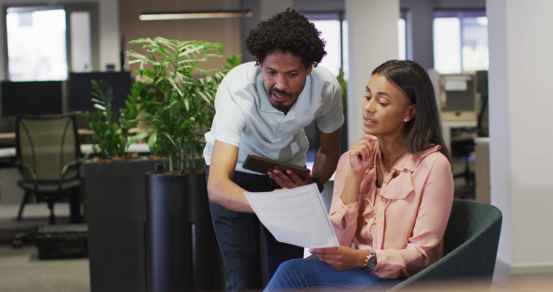 Collaborative Teamwork at Modern Office