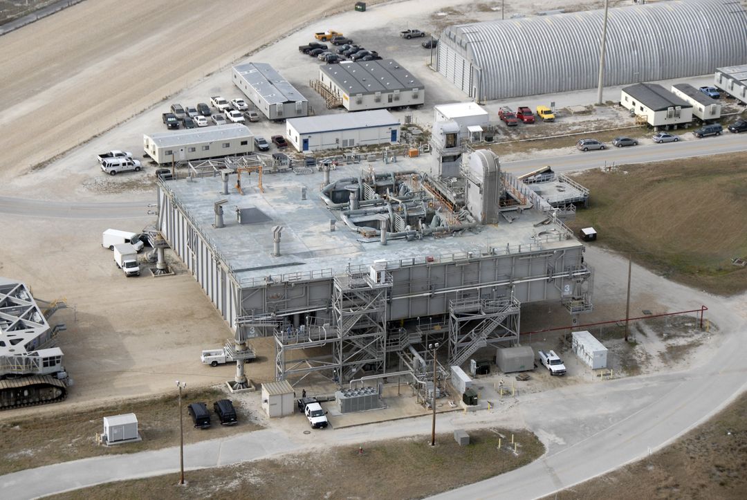 Aerial View of Mobile Launcher Platform at Kennedy Space Center, NASA Facility - Free Images, Stock Photos and Pictures on Pikwizard.com