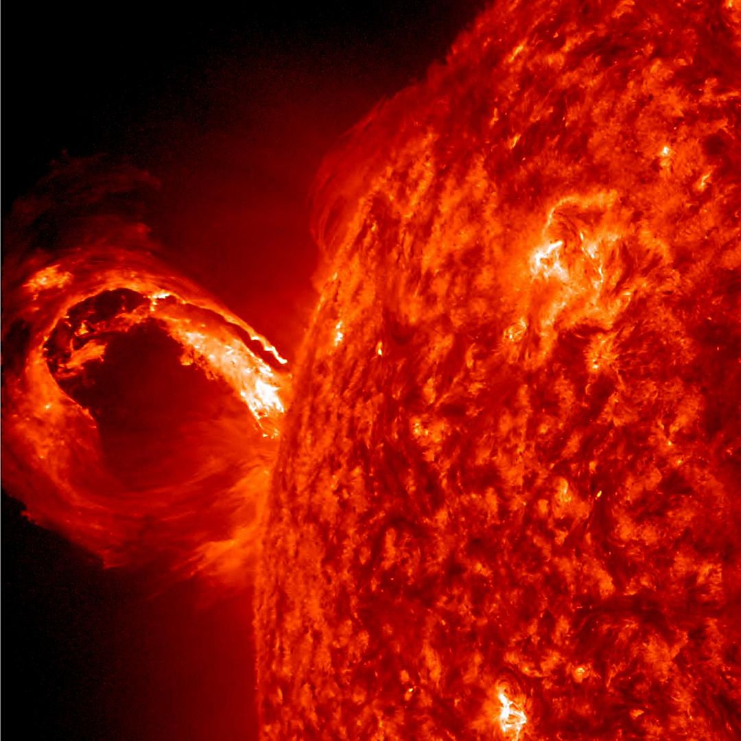 Gigantic Rolling Wave Captured on the Sun - Free Images, Stock Photos and Pictures on Pikwizard.com