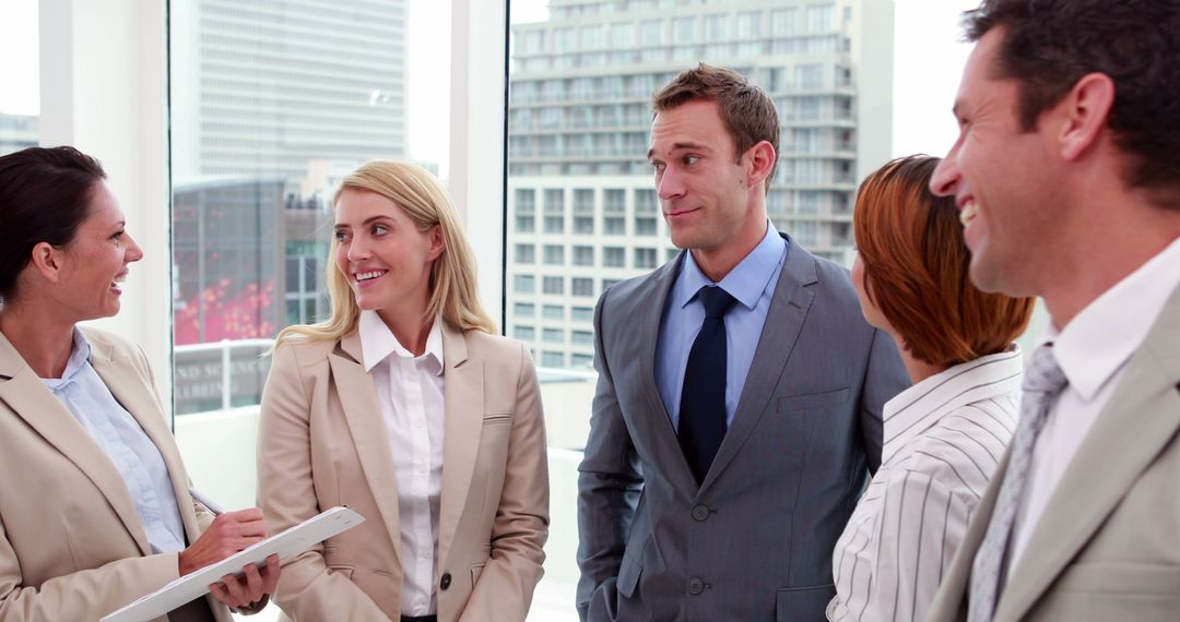 Business Team having Casual Meeting in Modern Office - Free Images, Stock Photos and Pictures on Pikwizard.com