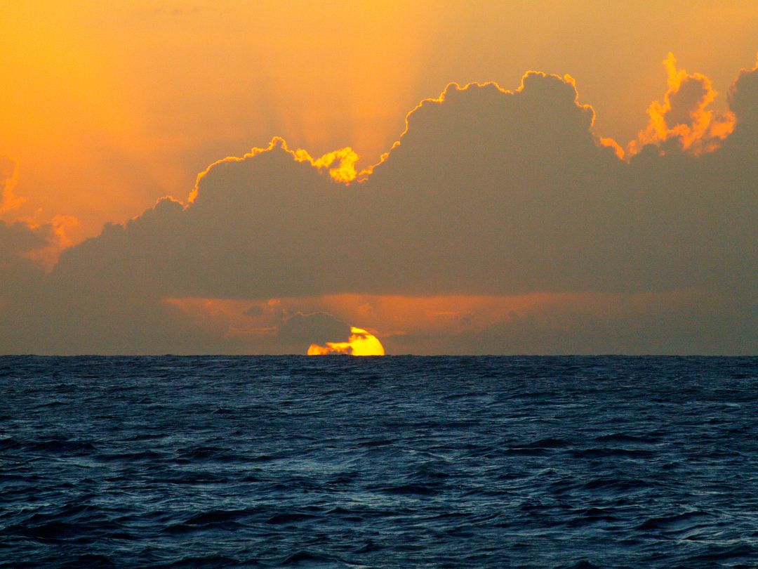 Sunset Sun Ocean - Free Images, Stock Photos and Pictures on Pikwizard.com