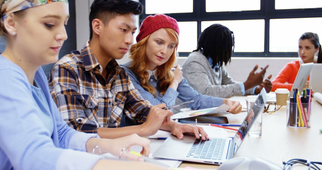 Diverse College Students Collaborating on Group Project - Free Images, Stock Photos and Pictures on Pikwizard.com