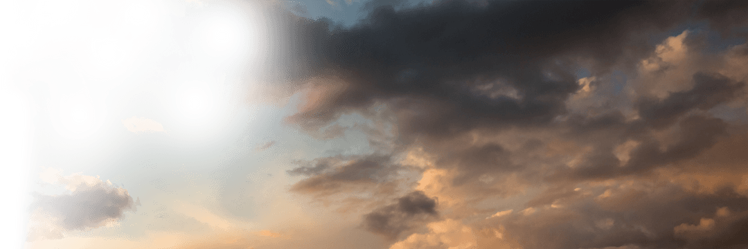 Dramatic Cloudy Sky during Vibrant Sunset Transparent Beauty