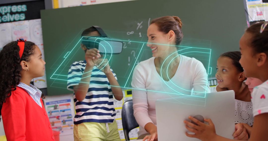 Innovative Teaching with Hologram and Virtual Reality in Classroom