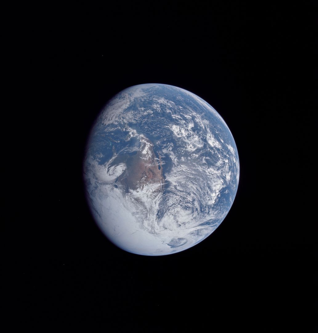 Apollo 16 view of the earth from translunar injection - Free Images, Stock Photos and Pictures on Pikwizard.com