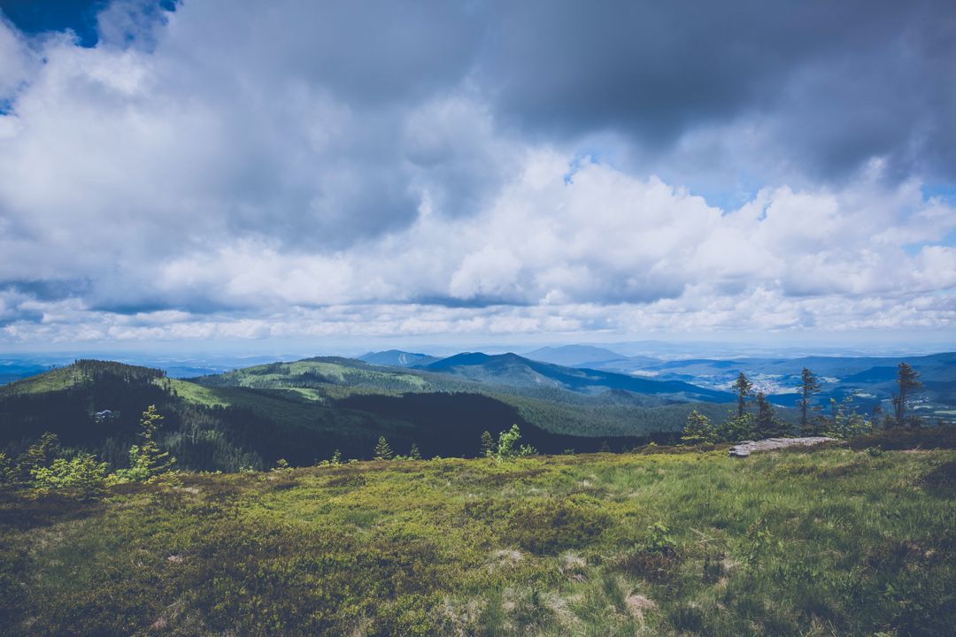 Majestic Mountain Landscape with Expansive Sky - Free Images, Stock Photos and Pictures on Pikwizard.com