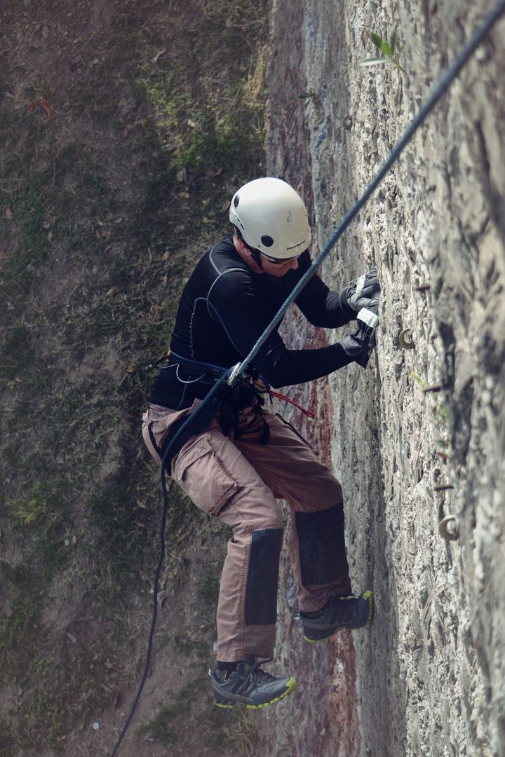 Rappelling - Free Images, Stock Photos and Pictures on Pikwizard.com