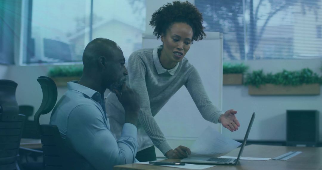 Dynamic Office Collaboration at Modern Workspace