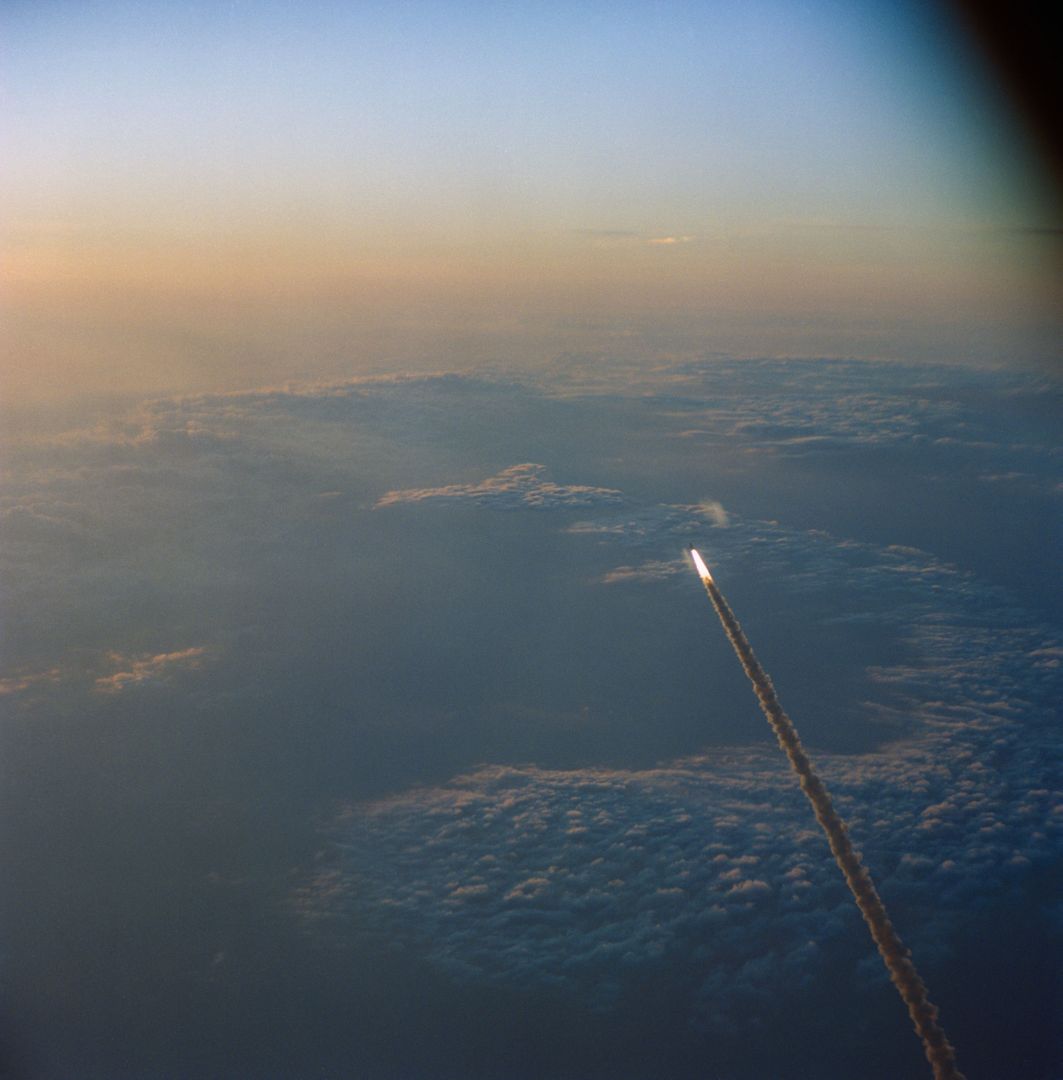 Space Shuttle Endeavour Liftoff over Clouds at Sunrise, April 9, 1994 - Free Images, Stock Photos and Pictures on Pikwizard.com