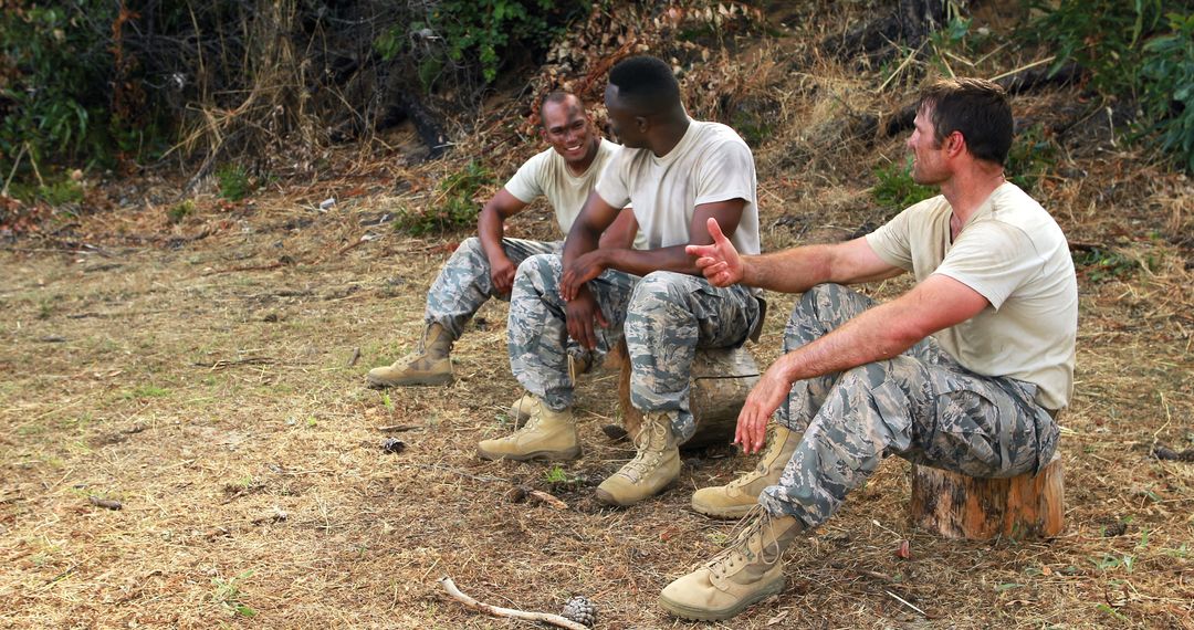 Soldiers in Uniforms Having Casual Conversation During Outdoor Break - Free Images, Stock Photos and Pictures on Pikwizard.com