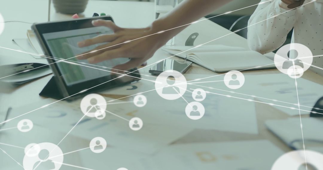 Team Collaboration and Analysis with Digital Technology in Office