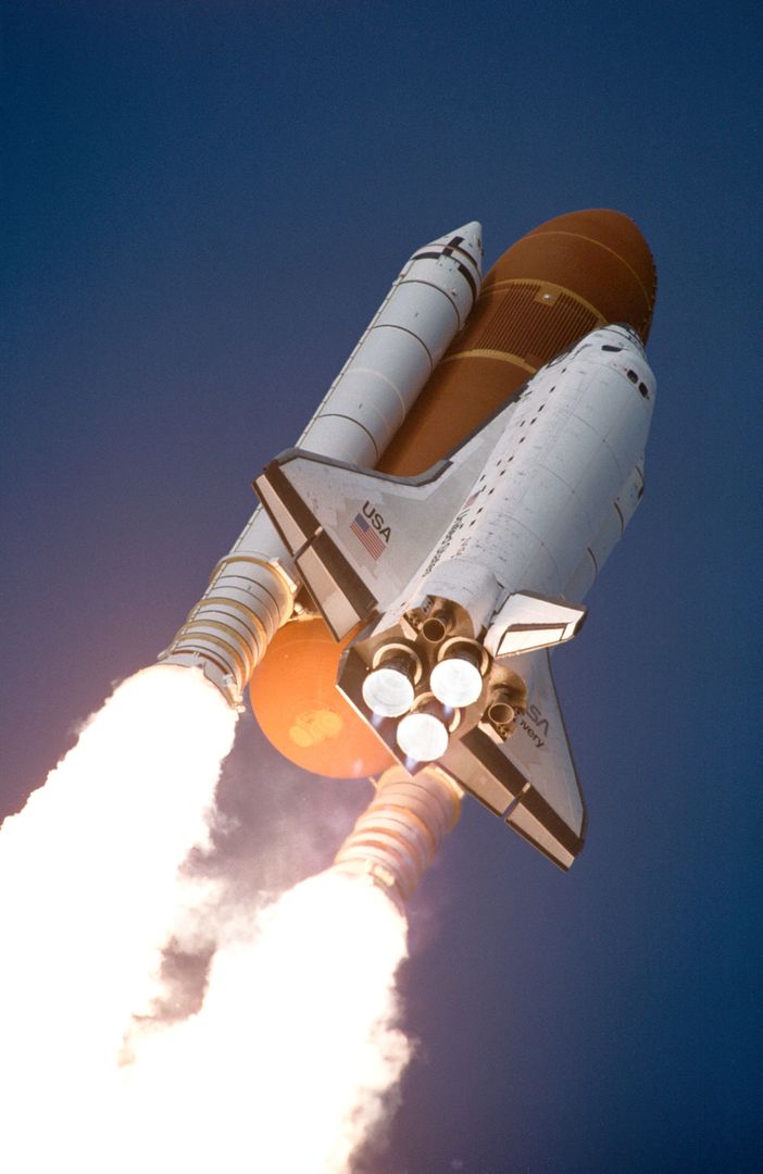 STS-53 Discovery, Orbiter Vehicle (OV) 103, rises into sky after KSC liftoff - Free Images, Stock Photos and Pictures on Pikwizard.com