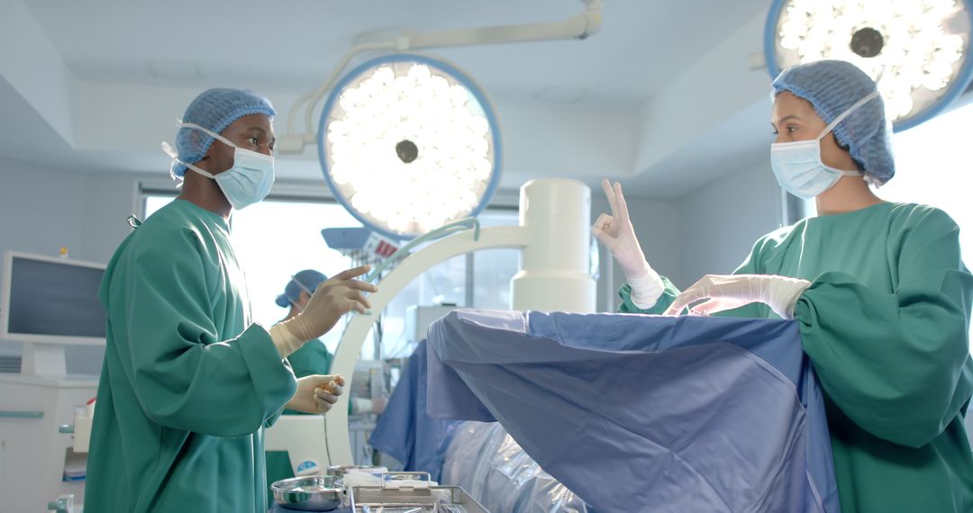 Surgeons Collaborating in Operating Room: Teamwork in Surgery