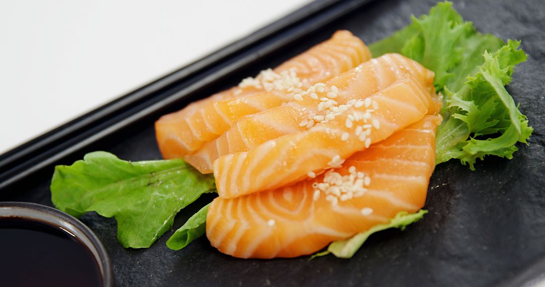 Fresh Salmon Sashimi with Lettuce and Soy Sauce