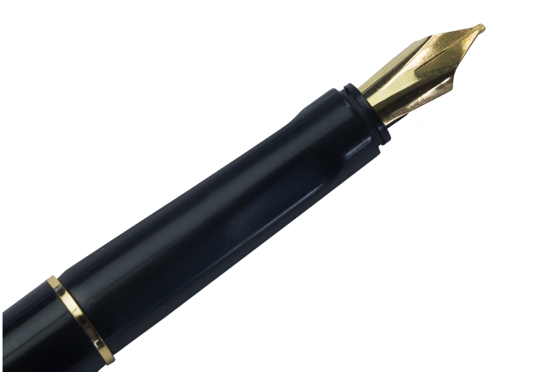 Elegant Black Fountain Pen on Transparent Background for Writing and Office Concepts - Download Free Stock Images Pikwizard.com