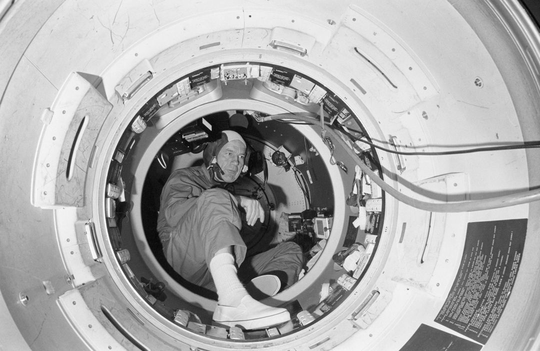 Building 35 - Apollo-Soyuz Test Project (ASTP) Simulations - JSC - Free Images, Stock Photos and Pictures on Pikwizard.com