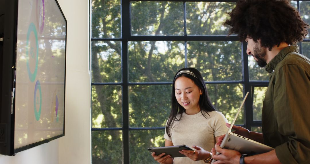 Collaborative Business Presentation in Modern Office