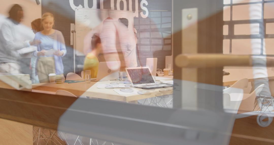 Virtual Collaboration in Modern Office Confusing Reality