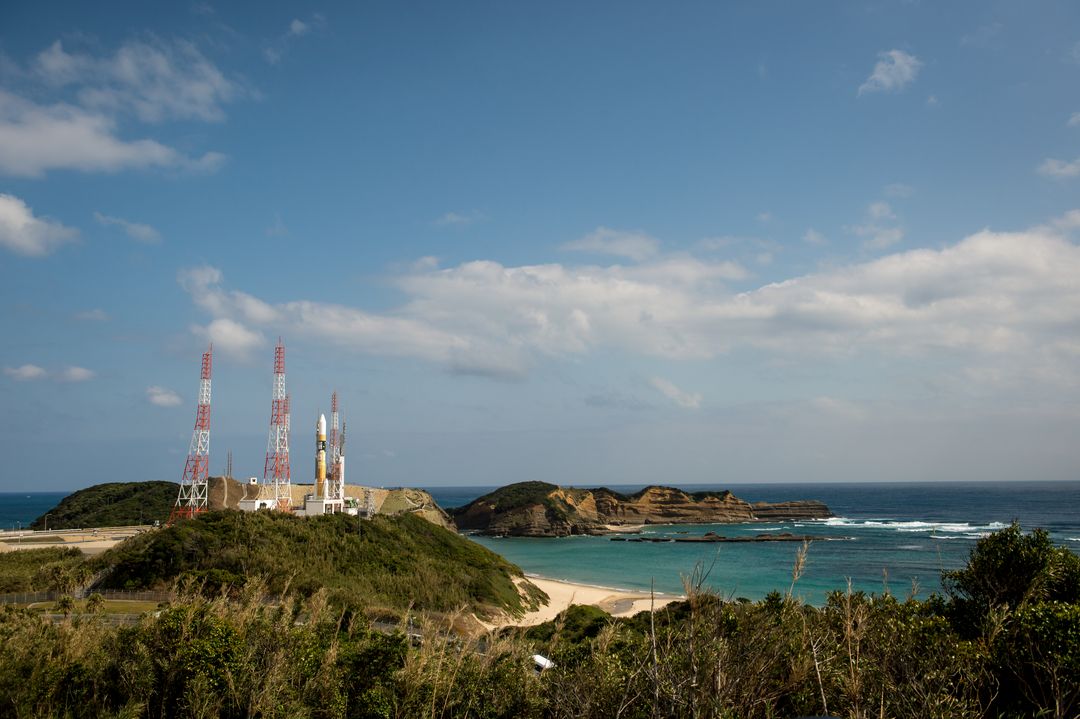 H-IIA Rocket Ready on Launch Pad at Tanegashima Space Center, Japan - Free Images, Stock Photos and Pictures on Pikwizard.com