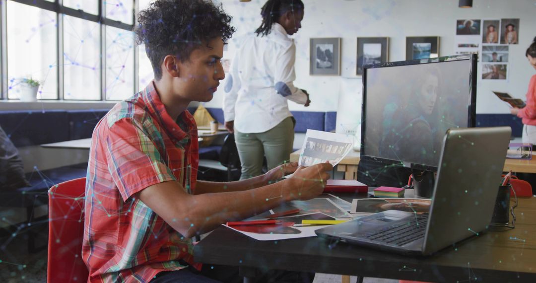 Reviewing printed proofs while collaborating at modern digital design workspace