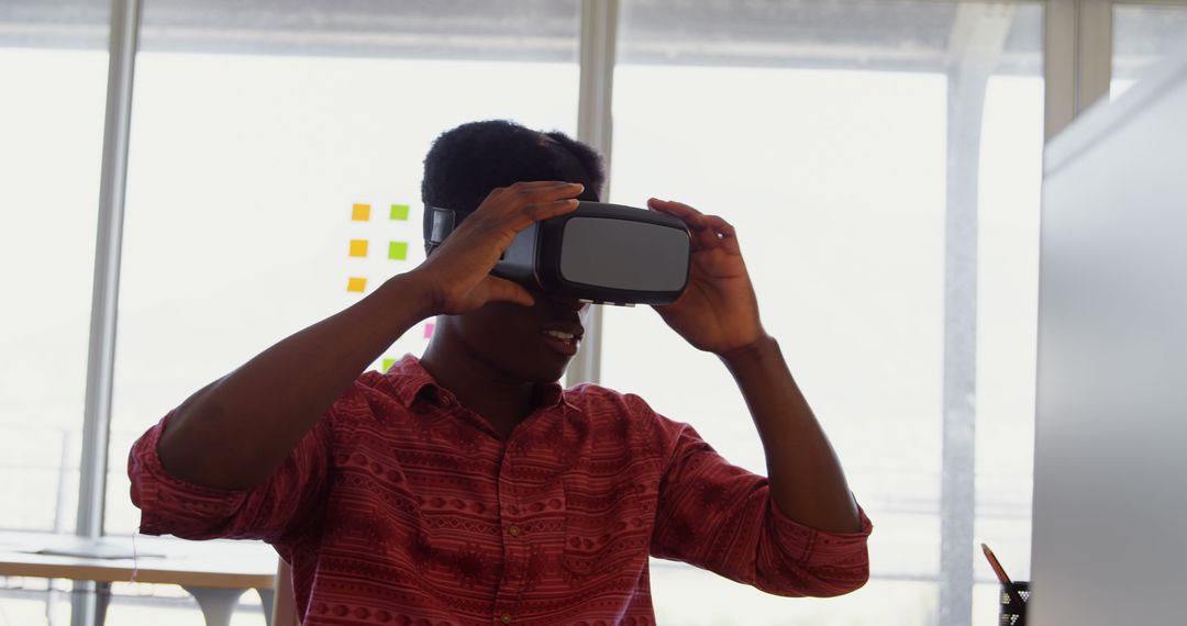 Multicultural Designer Experiencing VR Workstation Environment