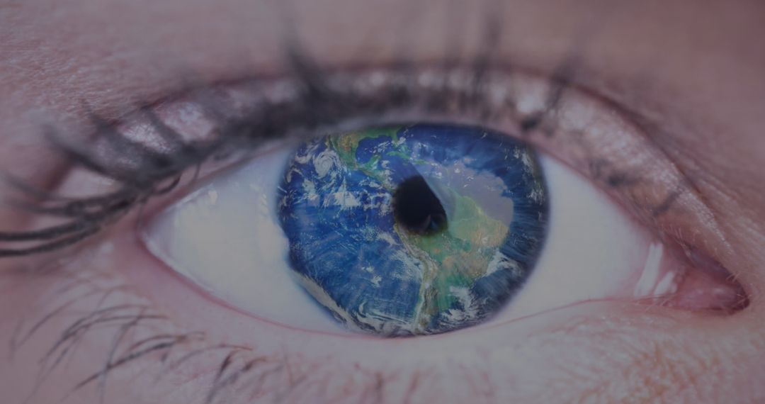 Bionic Eye with Earth Reflection Showcases Advanced Technology
