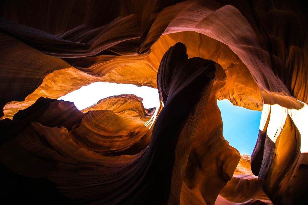 Sunlight Illuminating Sandstone Formations in Antelope Canyon - Free Images, Stock Photos and Pictures on Pikwizard.com