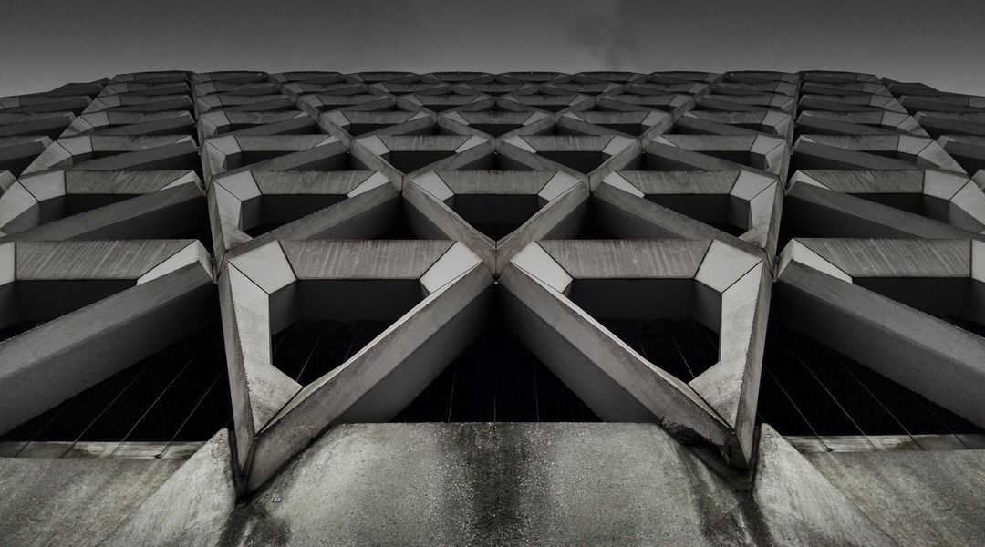 Abstract Geometric Architecture Pattern on Building Facade - Free Images, Stock Photos and Pictures on Pikwizard.com