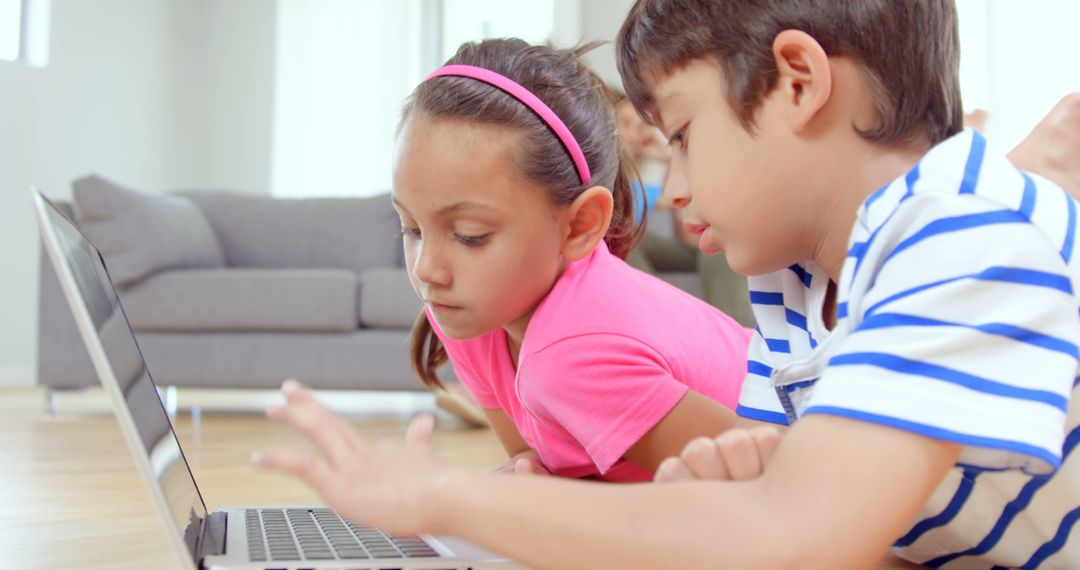 Children Learning on Computer at Home - Free Images, Stock Photos and Pictures on Pikwizard.com