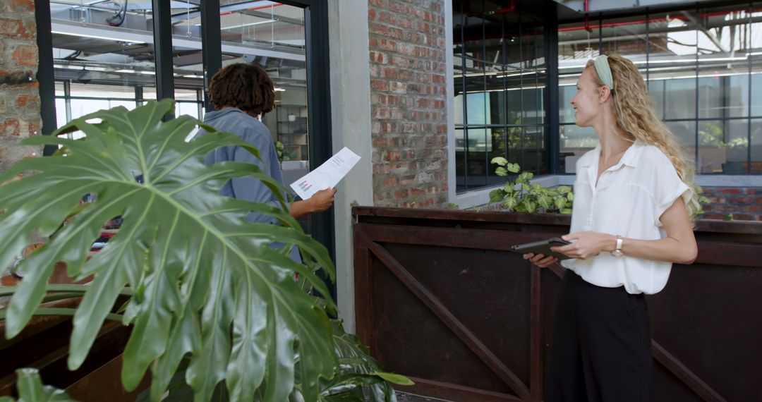 Modern Office Collaboration and Creativity Session