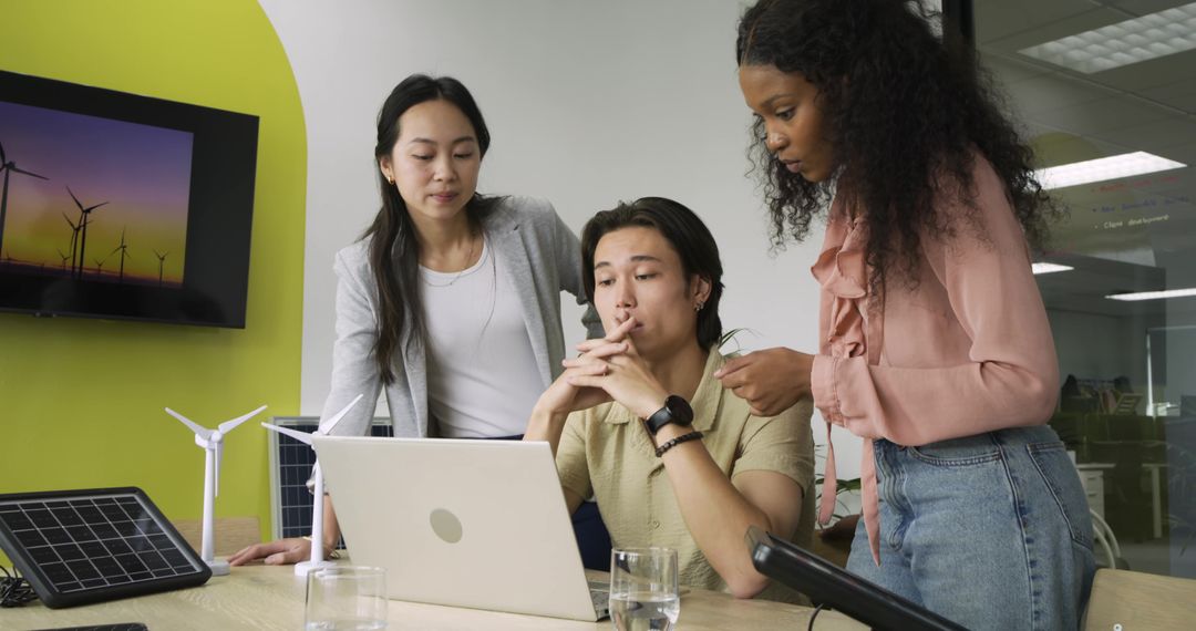 Team Collaborates on Sustainable Energy Project with Miniature Turbines