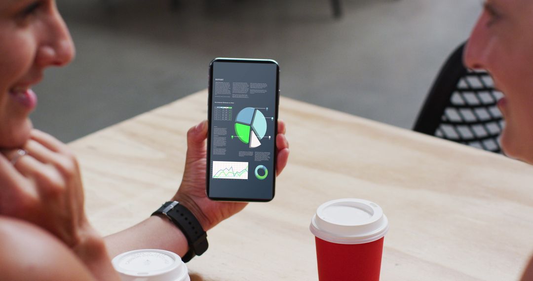 Analyzing Business Statistics on Smartphone in Casual Meeting