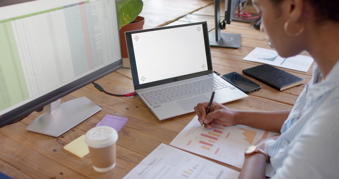 Professional Analyzing Business Data with Modern Technology