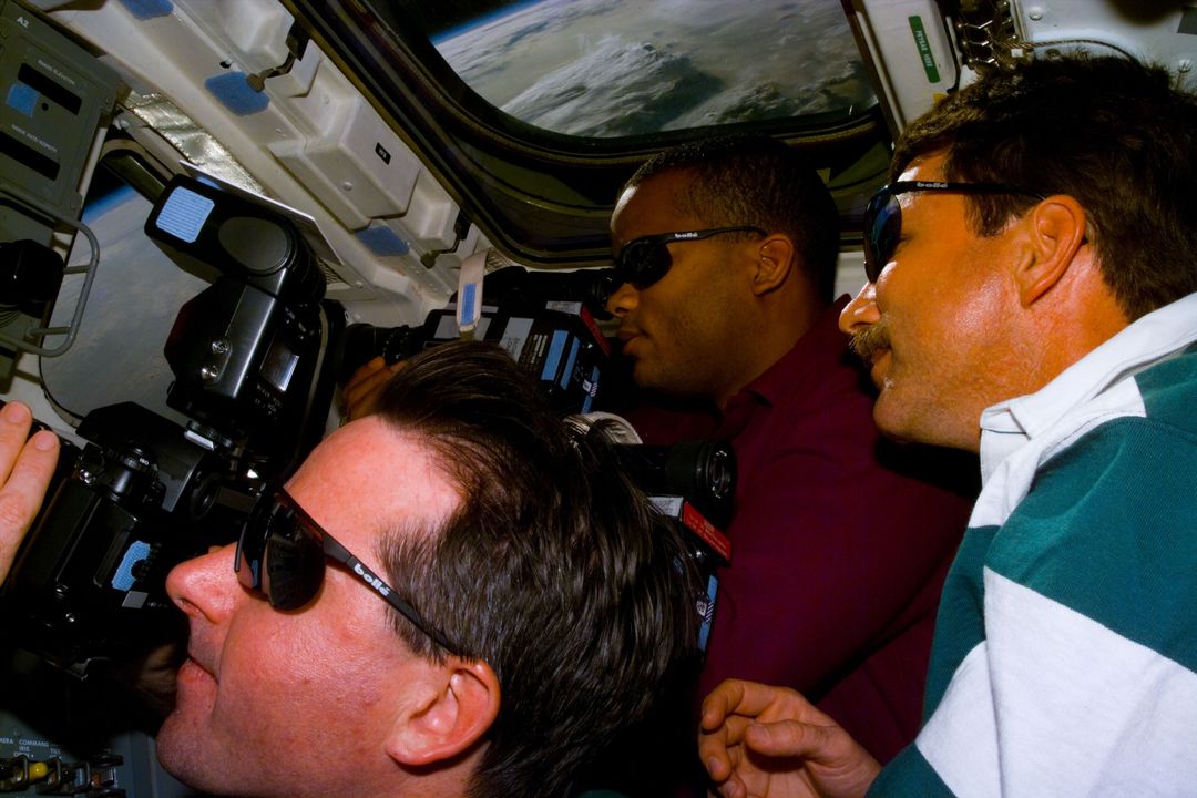 Astronauts Document Mission from Space Shuttle Discovery 1997