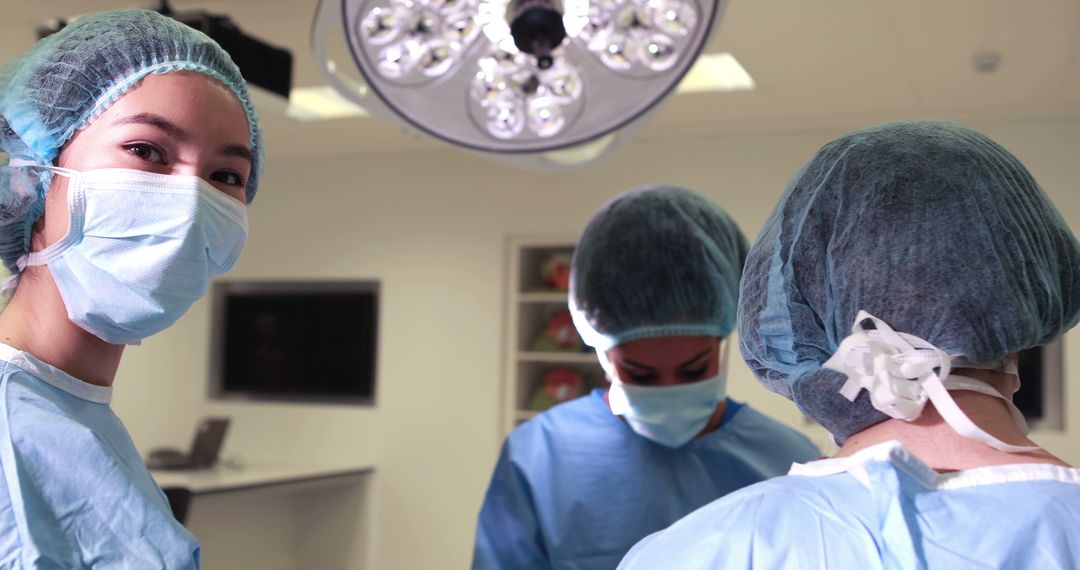 Medical Students in Operating Room During Training Session - Free Images, Stock Photos and Pictures on Pikwizard.com