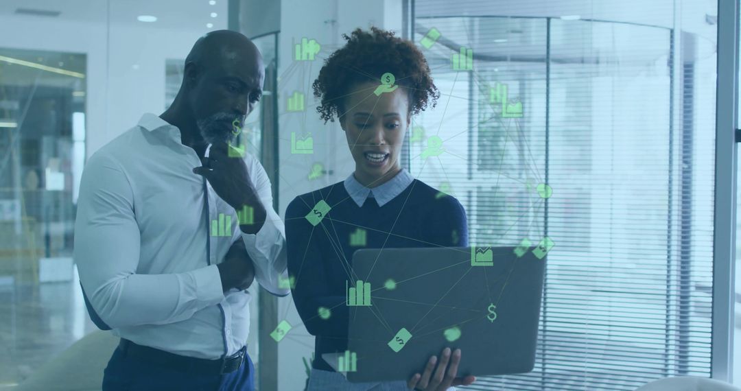 Professional Teamworking on Financial Analytics with Digital Graphs