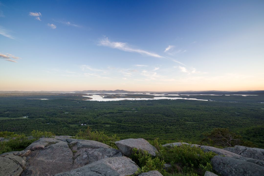 Panoramic View of Forest and Lake at Sunset from Mountain Top - Free Images, Stock Photos and Pictures on Pikwizard.com