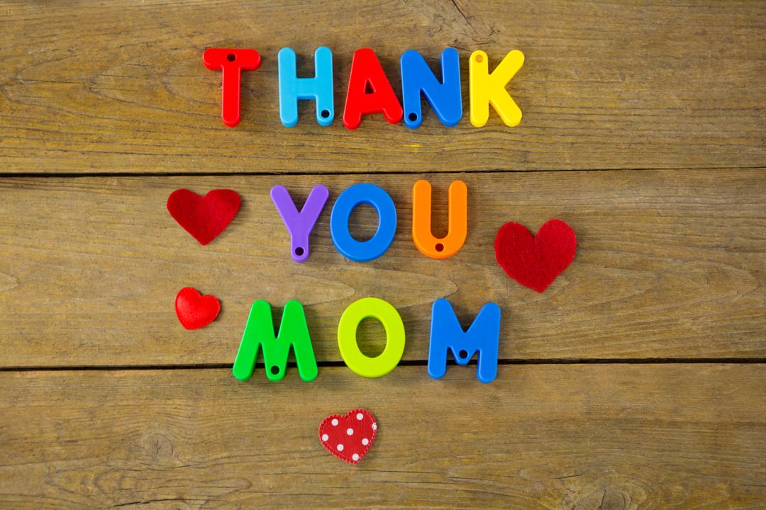 Thank you mom message with red hearts - Free Images, Stock Photos and Pictures on Pikwizard.com