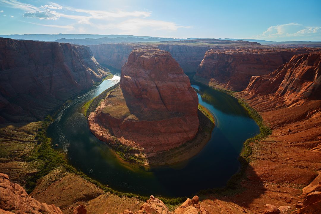 Majestic View of Horseshoe Bend at Colorado River - Free Images, Stock Photos and Pictures on Pikwizard.com
